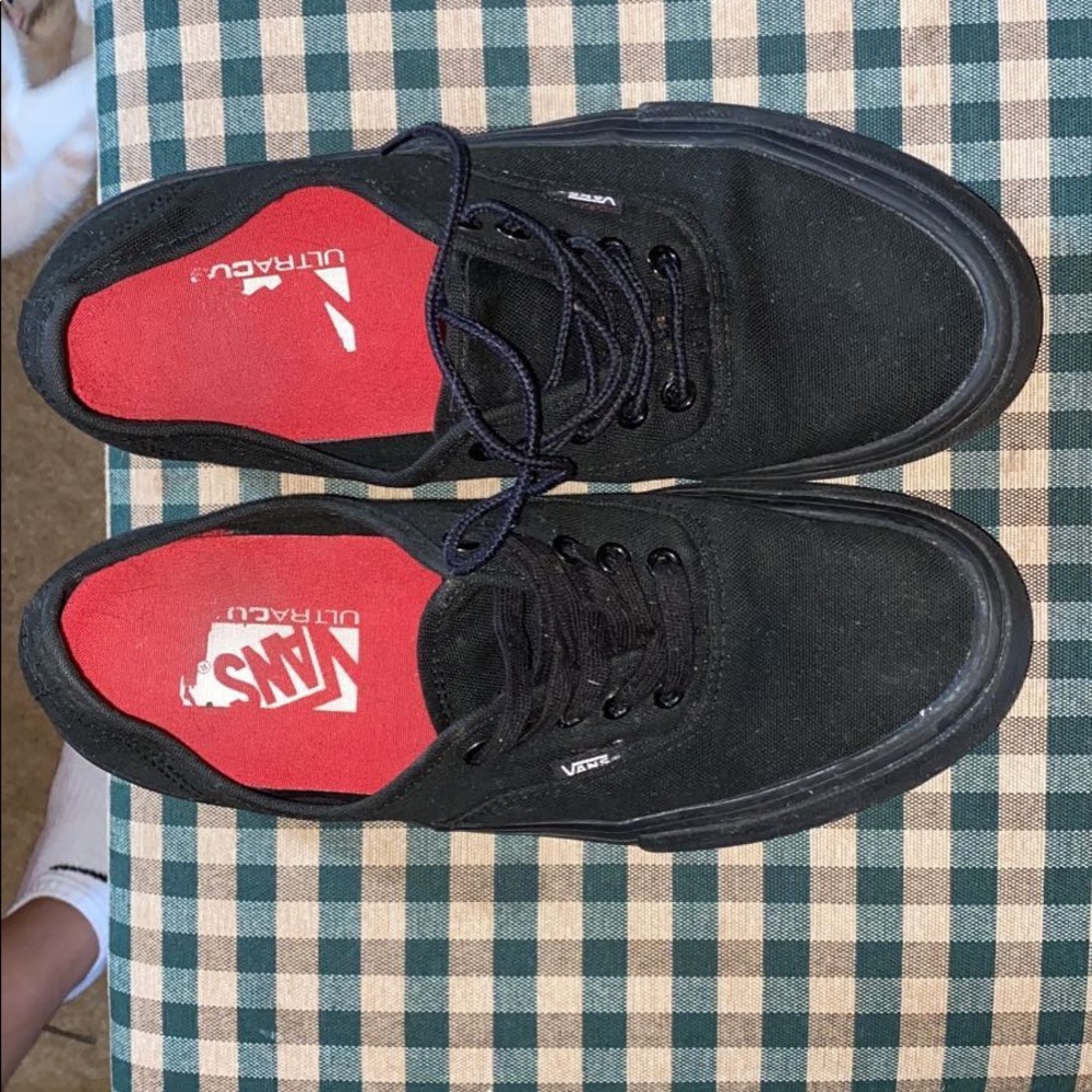 Black men vans